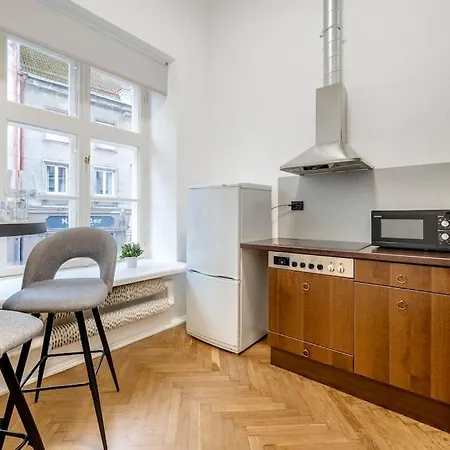 2br 98m2 In Old Town With View And Free Parking! *