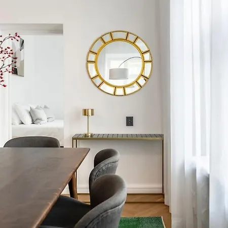 2br 98m2 In Old Town With View And Free Parking! Apartment Tallinn