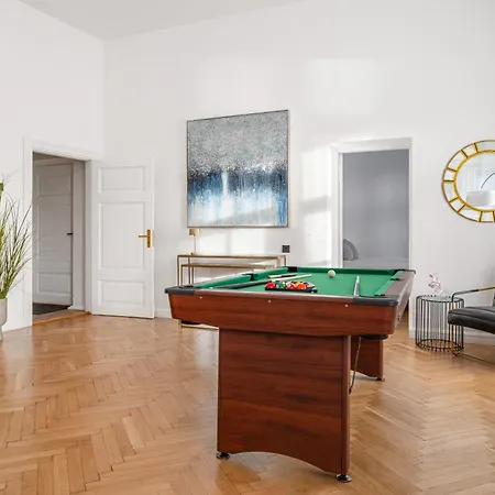 Korter 2br 98m2 In Old Town With View And Free Parking! *