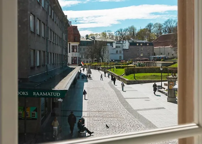 2br 98m2 Old Town With Pool Table And Free Parking! Appartement *