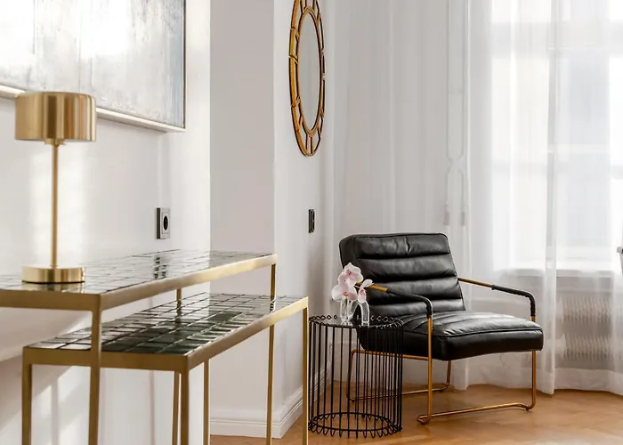 Appartement 2br 98m2 Old Town With Pool Table And Free Parking! *